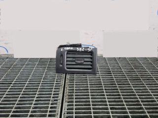 bontott NISSAN X-TRAIL II Bal Szellőző