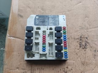 bontott NISSAN X-TRAIL II Biztosítéktábla Utastér