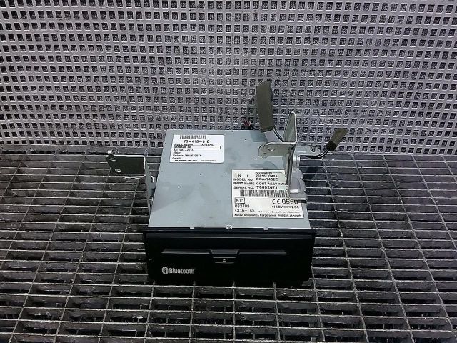 bontott NISSAN X-TRAIL II CD / DVD Tár