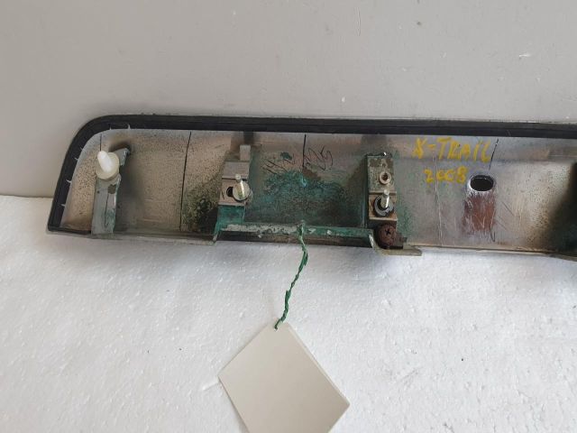 bontott NISSAN X-TRAIL II Csomagtérajtó Kilincs