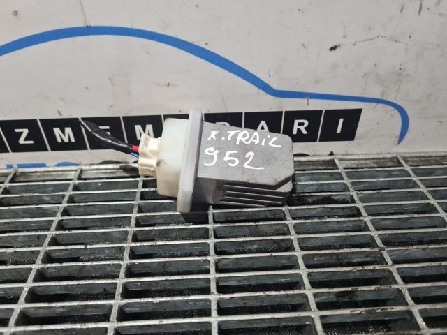 bontott NISSAN X-TRAIL II Előtét Ellenállás Fűtőmotor