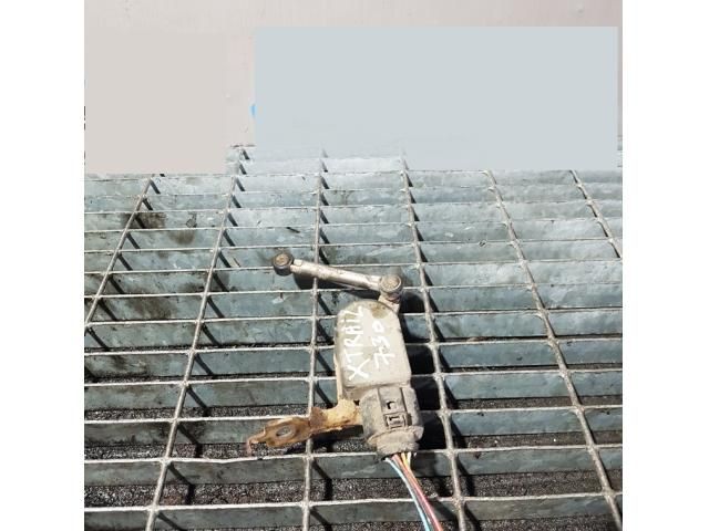 bontott NISSAN X-TRAIL II Első Xenon Szintszabályzó Jeladó