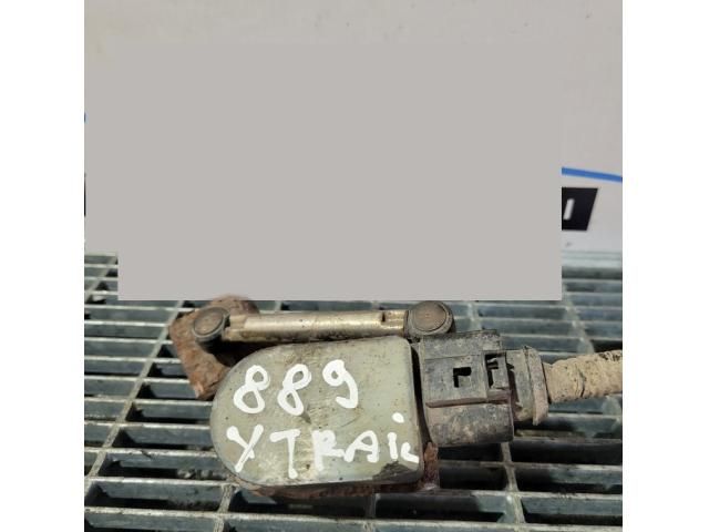 bontott NISSAN X-TRAIL II Első Xenon Szintszabályzó Jeladó