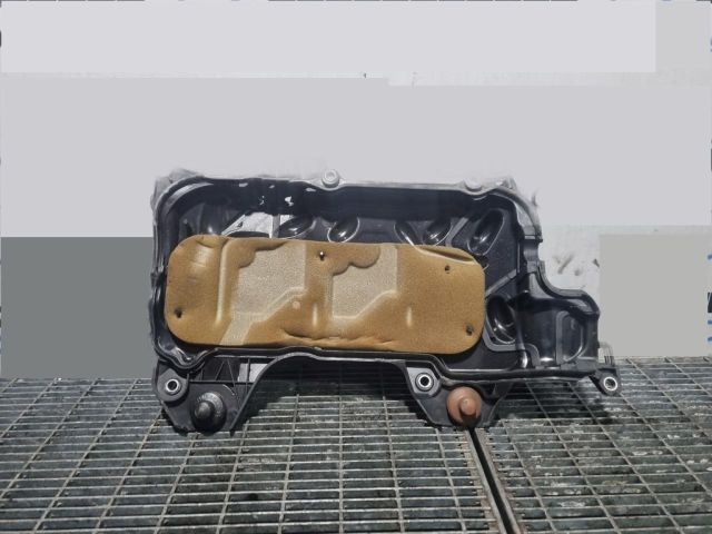 bontott NISSAN X-TRAIL II Felső Hűtőburkolat