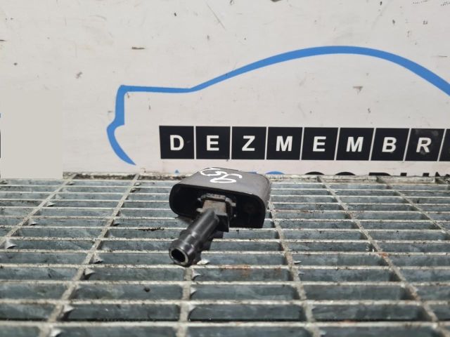 bontott NISSAN X-TRAIL II Fényszórómosó Fúvóka (Pozíciófüggetlen)