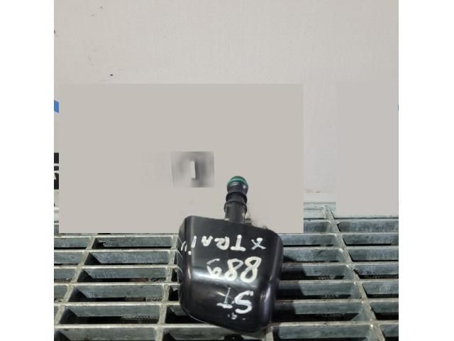 bontott NISSAN X-TRAIL II Fényszórómosó Fúvóka (Pozíciófüggetlen)