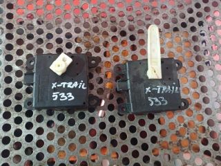 bontott NISSAN X-TRAIL II Fűtés Állító Motor