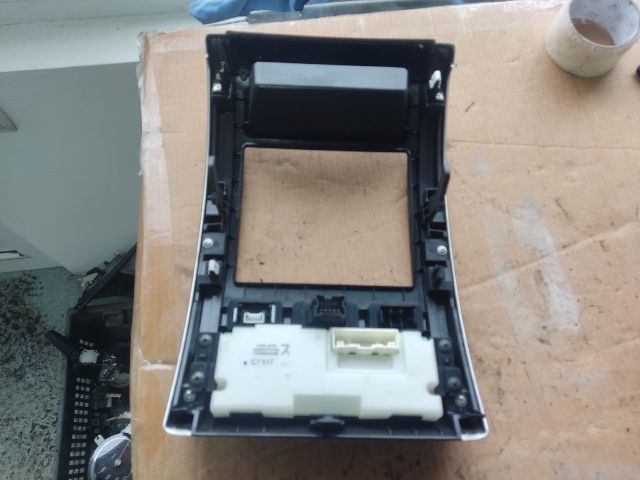 bontott NISSAN X-TRAIL II Fűtéskapcsoló (manuális klímás)