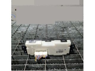 bontott NISSAN X-TRAIL II Fűtéskapcsoló