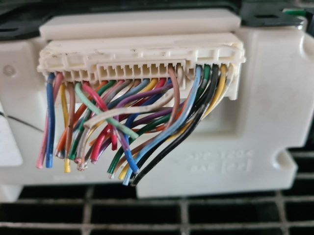 bontott NISSAN X-TRAIL II Fűtéskapcsoló