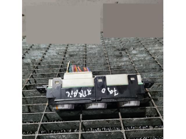 bontott NISSAN X-TRAIL II Fűtéskapcsoló