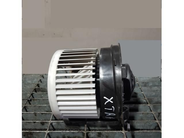 bontott NISSAN X-TRAIL II Fűtőmotor (Klímás)