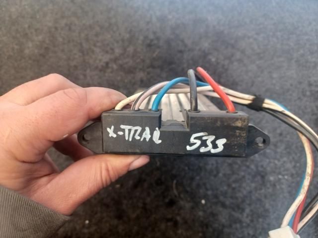 bontott NISSAN X-TRAIL II Fűtőradiátor (Elektromos)