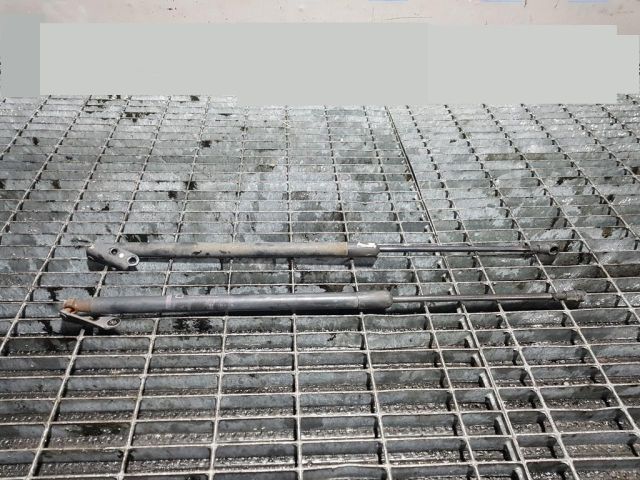 bontott NISSAN X-TRAIL II Gázrugós Kitámasztó Teleszkóp Csomagtérajtó (Pozíciófüggetlen)