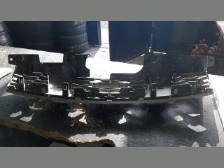 bontott NISSAN X-TRAIL II Hűtőrács