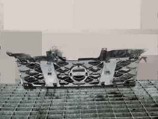 bontott NISSAN X-TRAIL II Hűtőrács