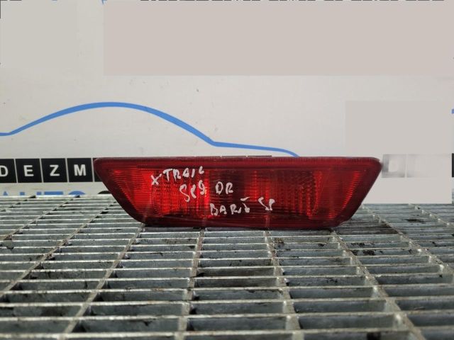 bontott NISSAN X-TRAIL II Jobb Alsó Hátsó Lámpa