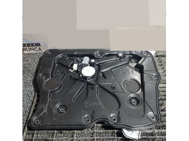 bontott NISSAN X-TRAIL II Jobb első Ablakemelő Szerkezet (Elektromos)