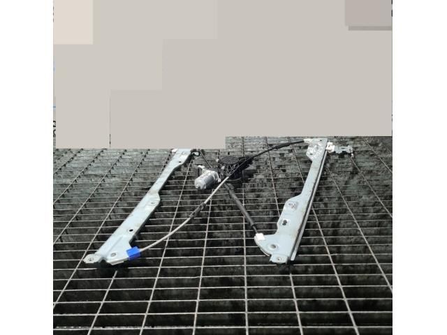 bontott NISSAN X-TRAIL II Jobb első Ablakemelő Szerkezet (Elektromos)