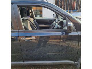 bontott NISSAN X-TRAIL II Jobb első Ajtó (Üres lemez)
