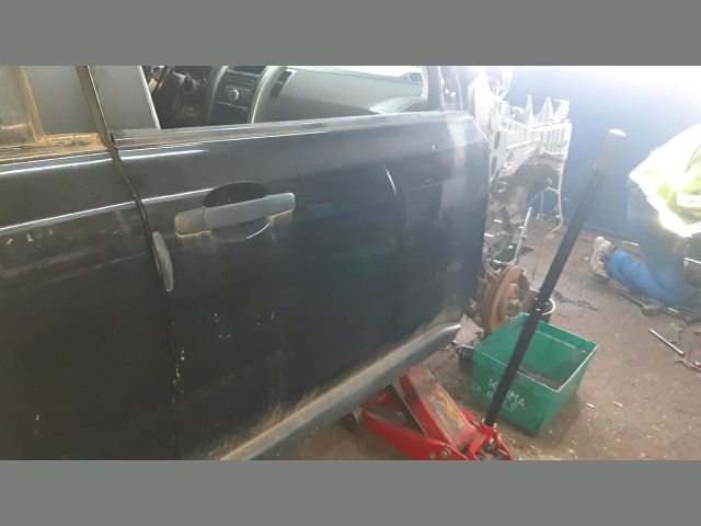 bontott NISSAN X-TRAIL II Jobb első Ajtó (Üres lemez)