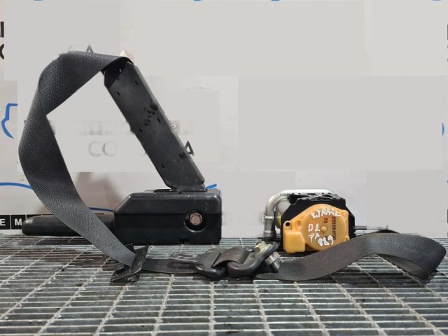 bontott NISSAN X-TRAIL II Jobb első Biztonsági Öv