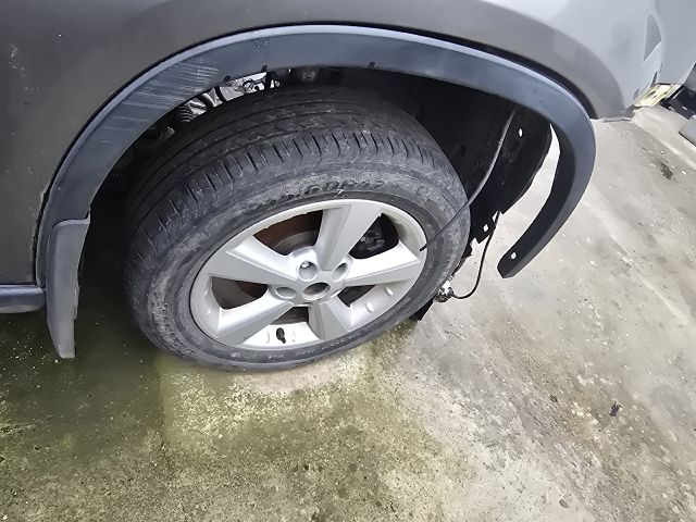 bontott NISSAN X-TRAIL II Jobb első Sárvédő Díszléc