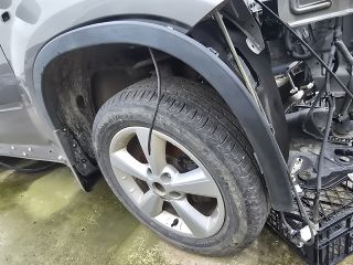 bontott NISSAN X-TRAIL II Jobb első Sárvédő Díszléc