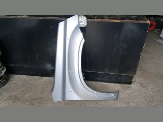 bontott NISSAN X-TRAIL II Jobb első Sárvédő