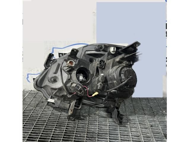 bontott NISSAN X-TRAIL II Jobb Fényszóró