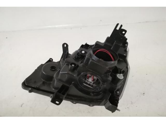 bontott NISSAN X-TRAIL II Jobb Fényszóró