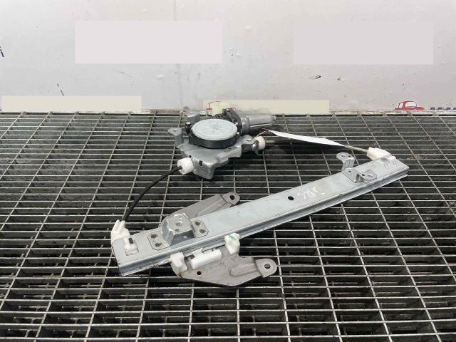 bontott NISSAN X-TRAIL II Jobb hátsó Ablakemelő Szerkezet (Elektromos)