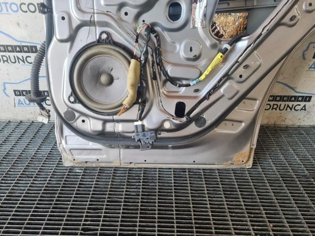 bontott NISSAN X-TRAIL II Jobb hátsó Ajtó (Üres lemez)