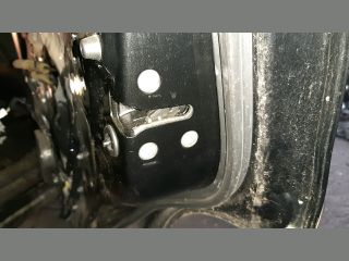 bontott NISSAN X-TRAIL II Jobb hátsó Ajtó (Üres lemez)