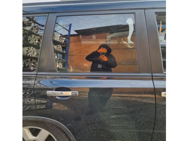 bontott NISSAN X-TRAIL II Jobb hátsó Ajtó (Üres lemez)