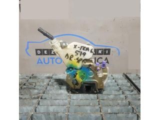 bontott NISSAN X-TRAIL II Jobb hátsó Ajtózár