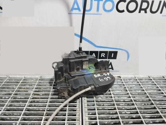 bontott NISSAN X-TRAIL II Jobb hátsó Ajtózár