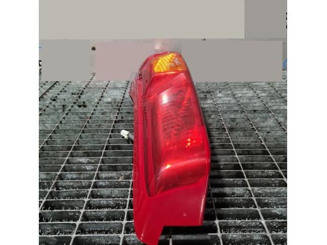 bontott NISSAN X-TRAIL II Jobb Hátsó Lámpa