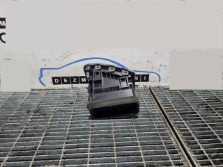 bontott NISSAN X-TRAIL II Jobb Szellőző