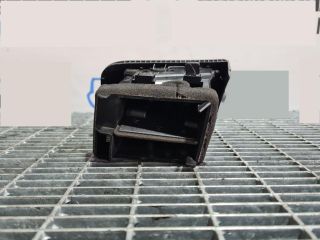 bontott NISSAN X-TRAIL II Jobb Szellőző