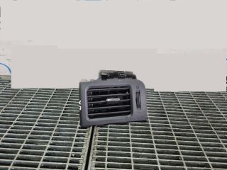 bontott NISSAN X-TRAIL II Jobb Szellőző