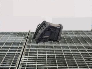 bontott NISSAN X-TRAIL II Jobb Szellőző