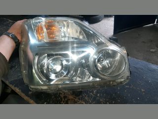 bontott NISSAN X-TRAIL II Jobb Xenon Fényszóró