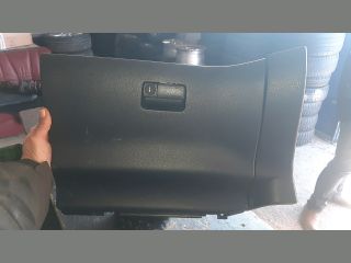 bontott NISSAN X-TRAIL II Kesztyűtartó