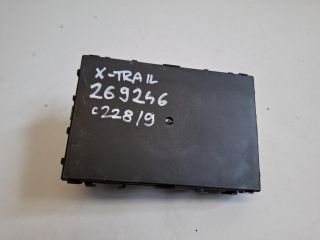 bontott NISSAN X-TRAIL II Komfort Elektronika