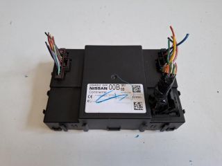 bontott NISSAN X-TRAIL II Komfort Elektronika