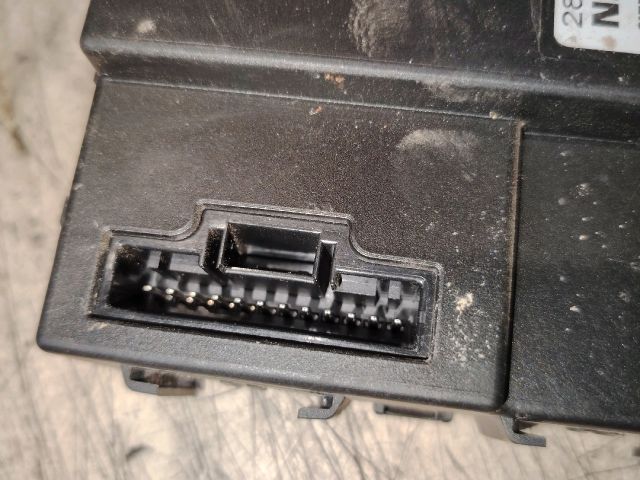 bontott NISSAN X-TRAIL II Komfort Elektronika