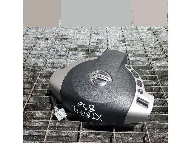 bontott NISSAN X-TRAIL II Kormánylégzsák