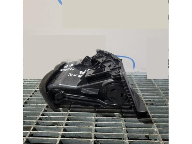 bontott NISSAN X-TRAIL II Középső Szellőző