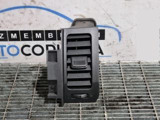 bontott NISSAN X-TRAIL II Középső Szellőző